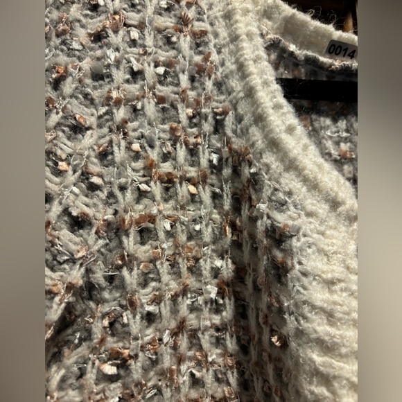 Textured Soft Cardigan Neutrals - Picture 3 of 8